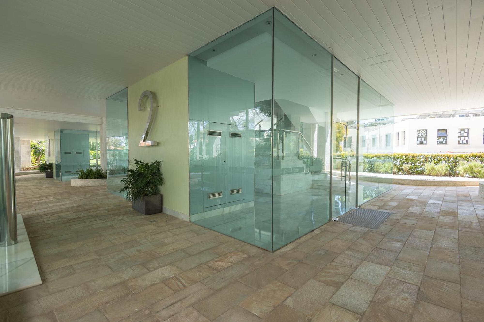 Luxury In Jardines Del Principe Apartment Marbella