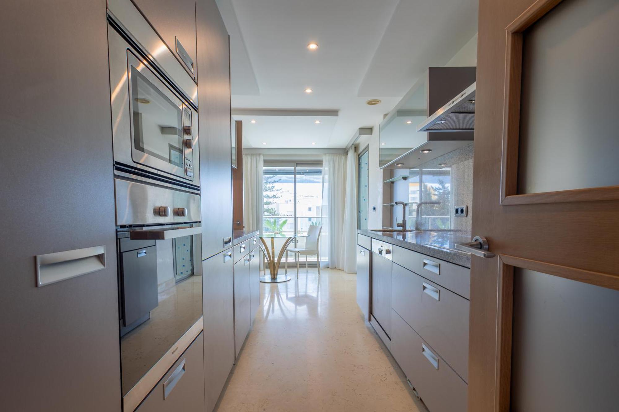 Luxury In Jardines Del Principe